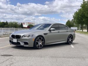 BMW M5 30 Jahre 2015 года